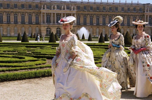 a1sx2_Thumbnail1_coco-marie_antoinette.jpg a1sx2_Thumbnail1_coco-marie_antoinette.jpg