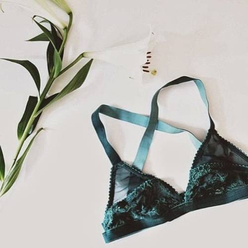 a1sx2_Thumbnail1_senza_reggiseno_10.jpg a1sx2_Thumbnail1_senza_reggiseno_10.jpg